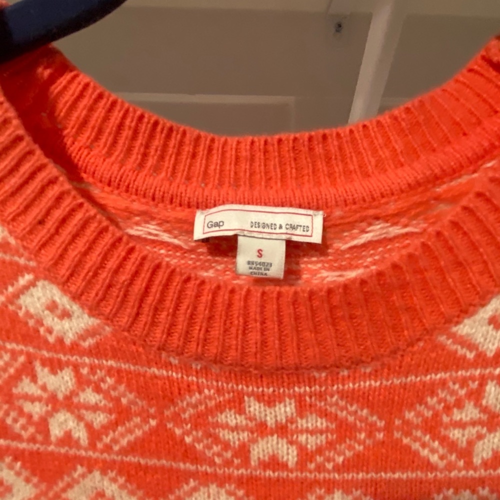 Sweater - Picture 2 of 3